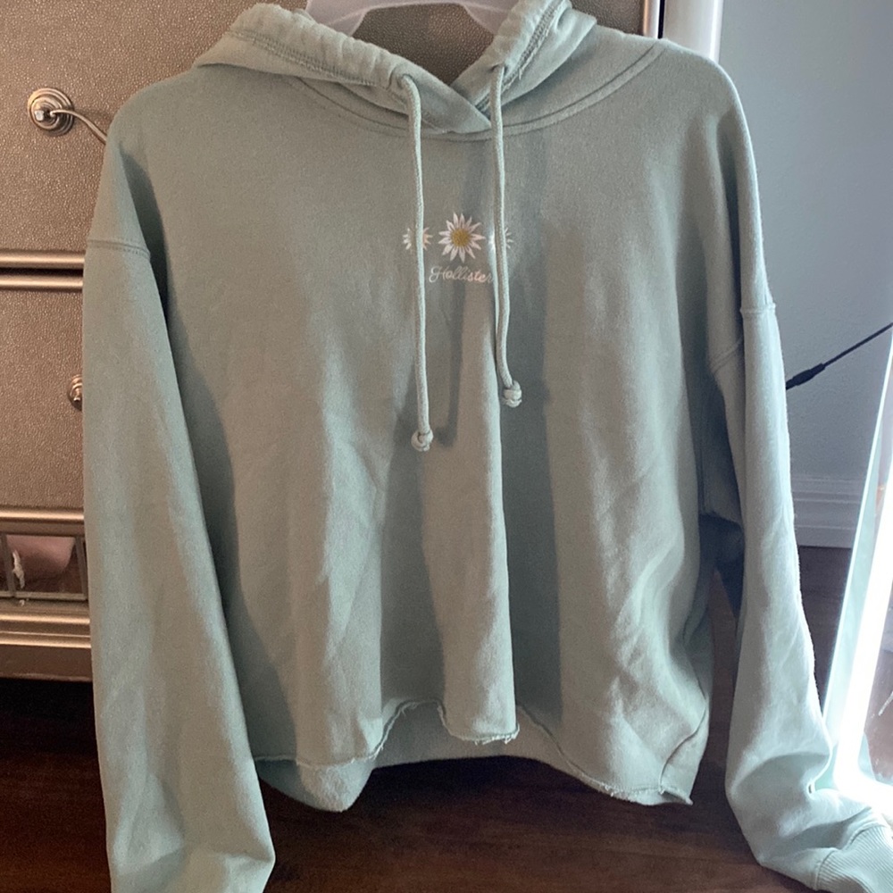 Hollister Cropped Floral Hoodie